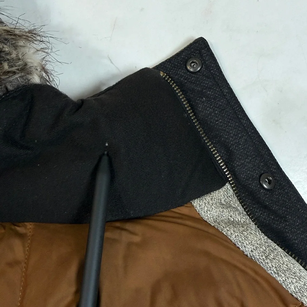 The North Face McMurdo Parka Mens Medium Grey Black Down Fur Hood Jacket
